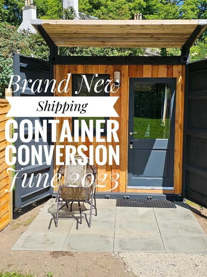 A Unique Experience In A Converted Shipping Containers, Glamness Is Adults Only Inverness Cameră foto